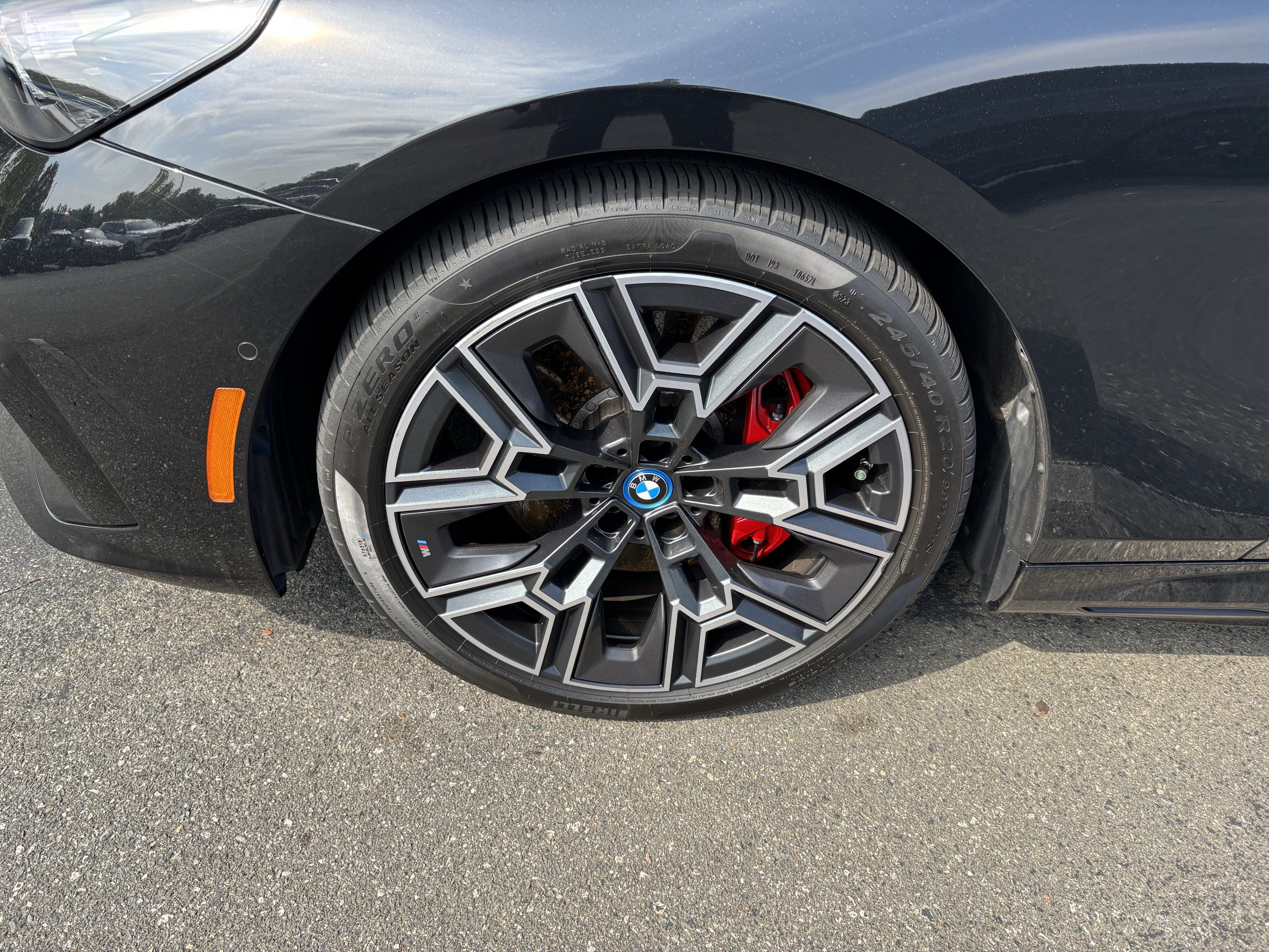 Certified 2024 BMW i5 eDrive40i w/ M Sport Package RWD image 12