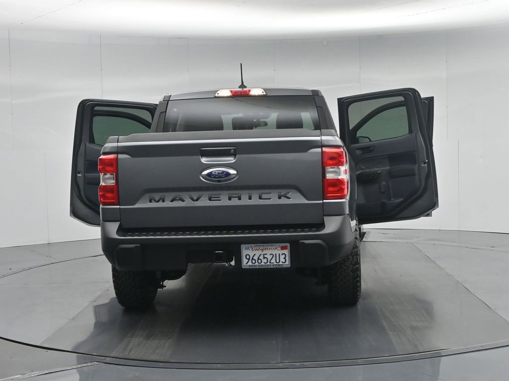 Used 2023 Ford Maverick XL image 30