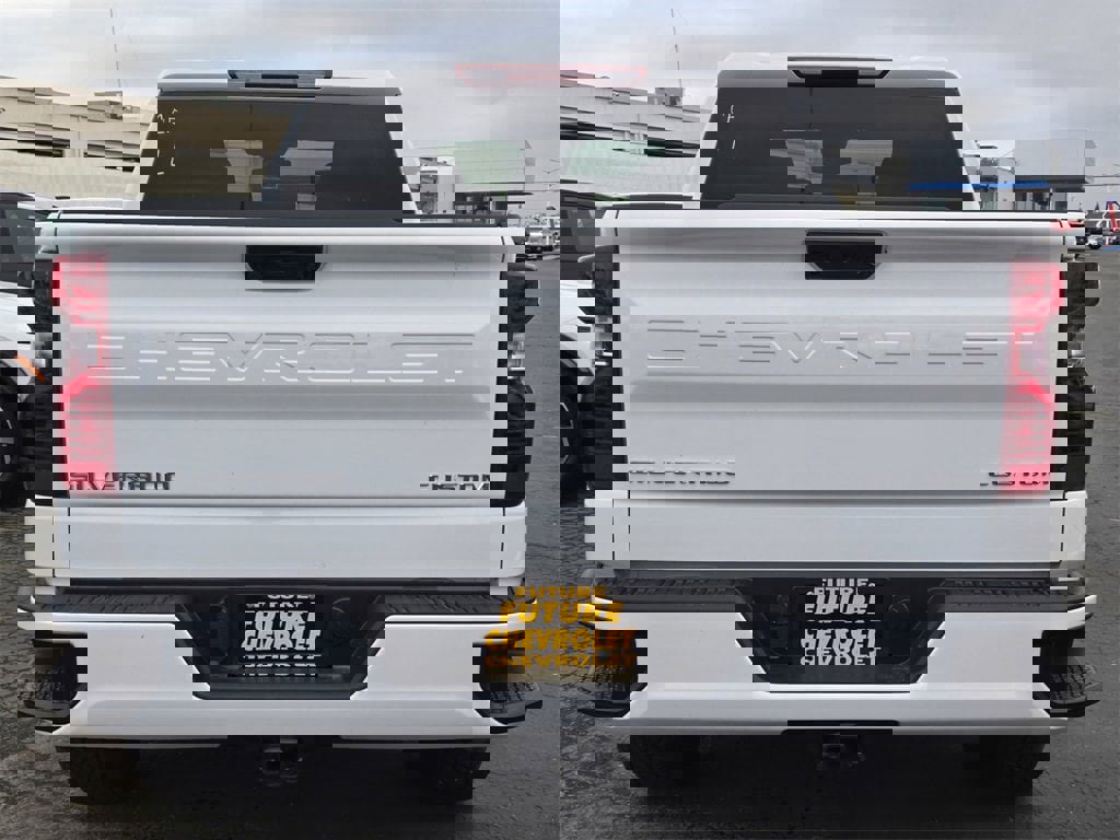 New 2026 Chevrolet Silverado 1500 Custom image 3