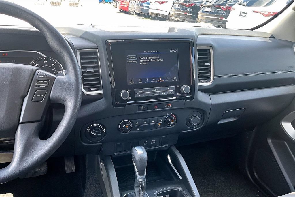 Used 2024 Nissan Frontier SV AWD/4WD image 8