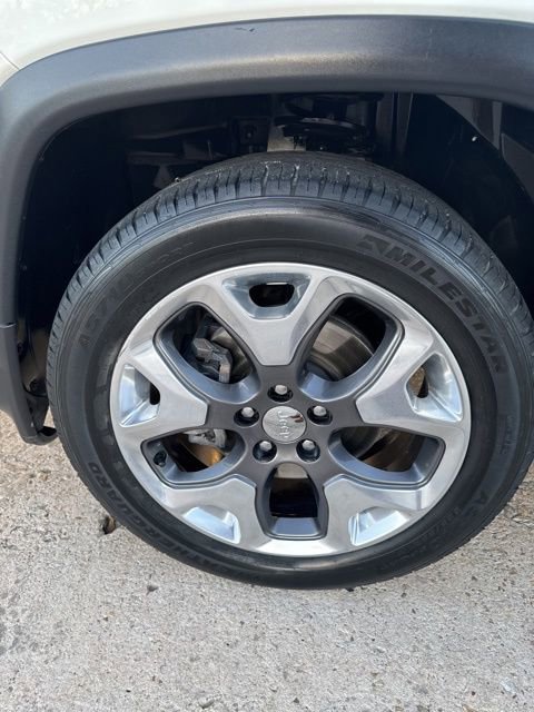 Used 2020 Jeep Compass Limited image 18