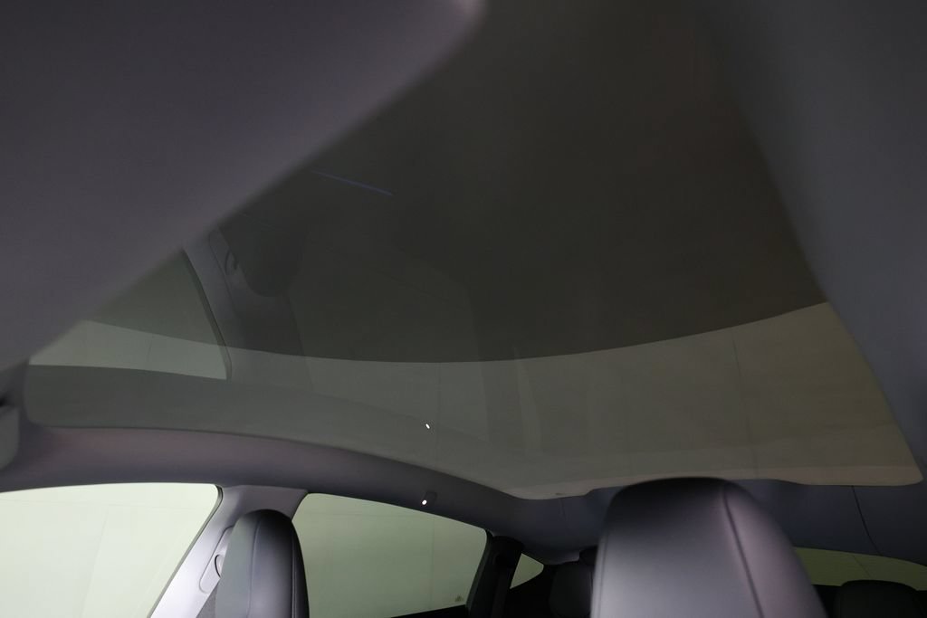 Used 2026 Tesla Model Y Long Range AWD/4WD image 30
