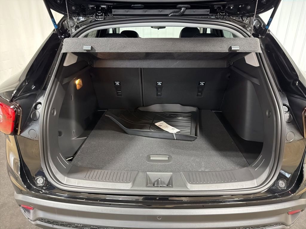 New 2026 Chevrolet Trax LT image 8