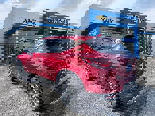 Used 2024 Chevrolet Blazer LT image 3