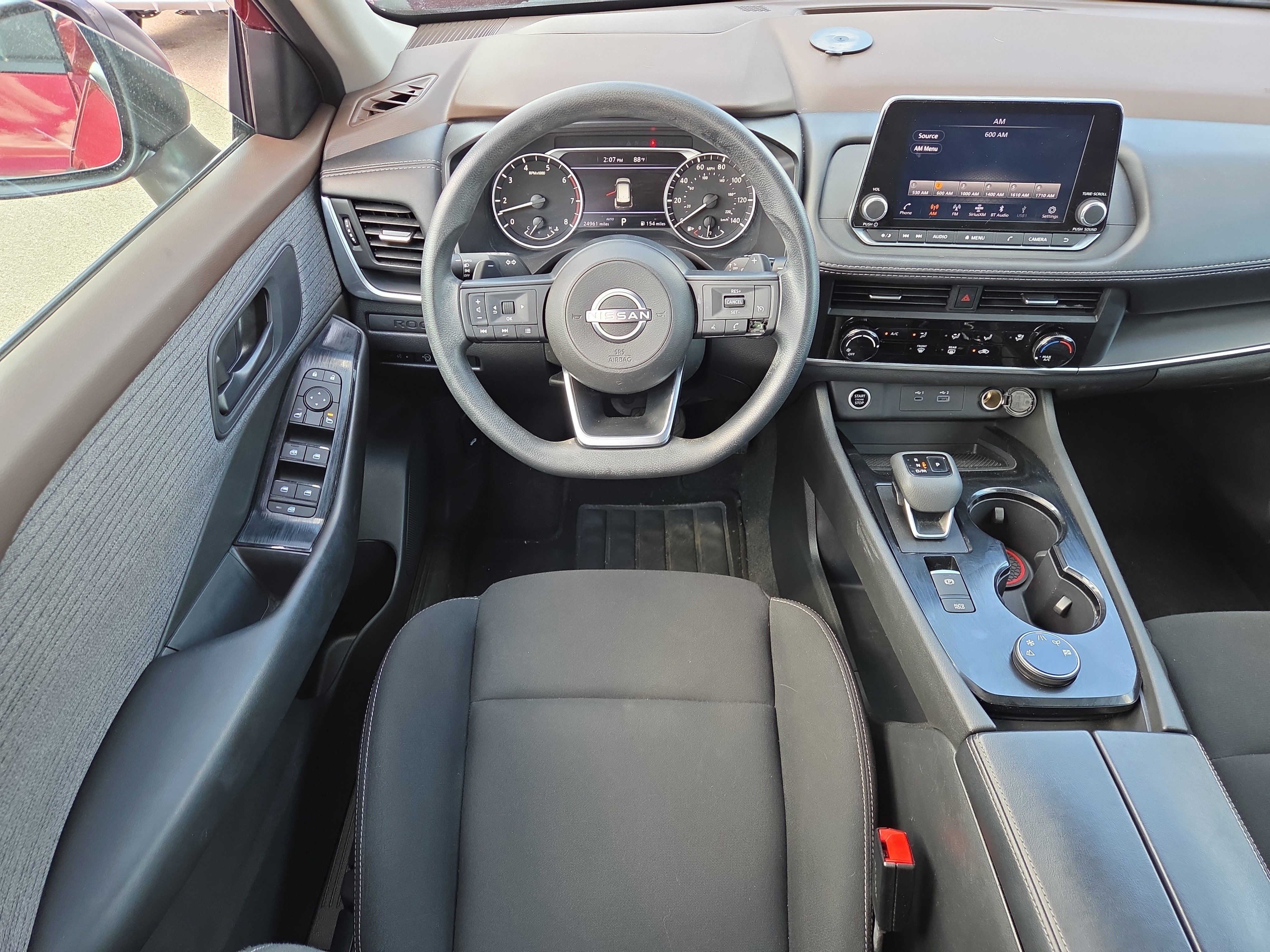 Used 2023 Nissan Rogue S AWD/4WD image 12