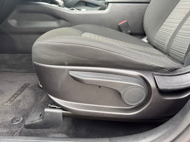 Used 2022 Kia Sorento LX image 17