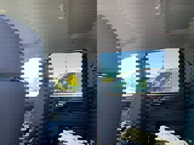 New 2025 GMC Sierra 2500 SLT w/ SLT Convenience Package image 11