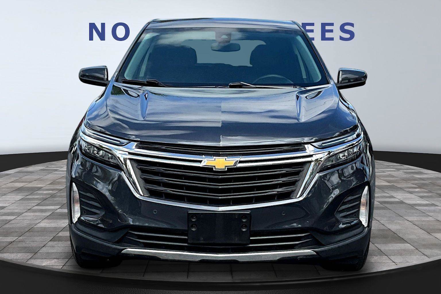 Used 2022 Chevrolet Equinox LT image 2