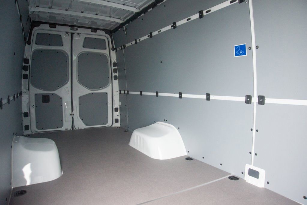 New 2025 Mercedes-Benz Sprinter 4500 image 36