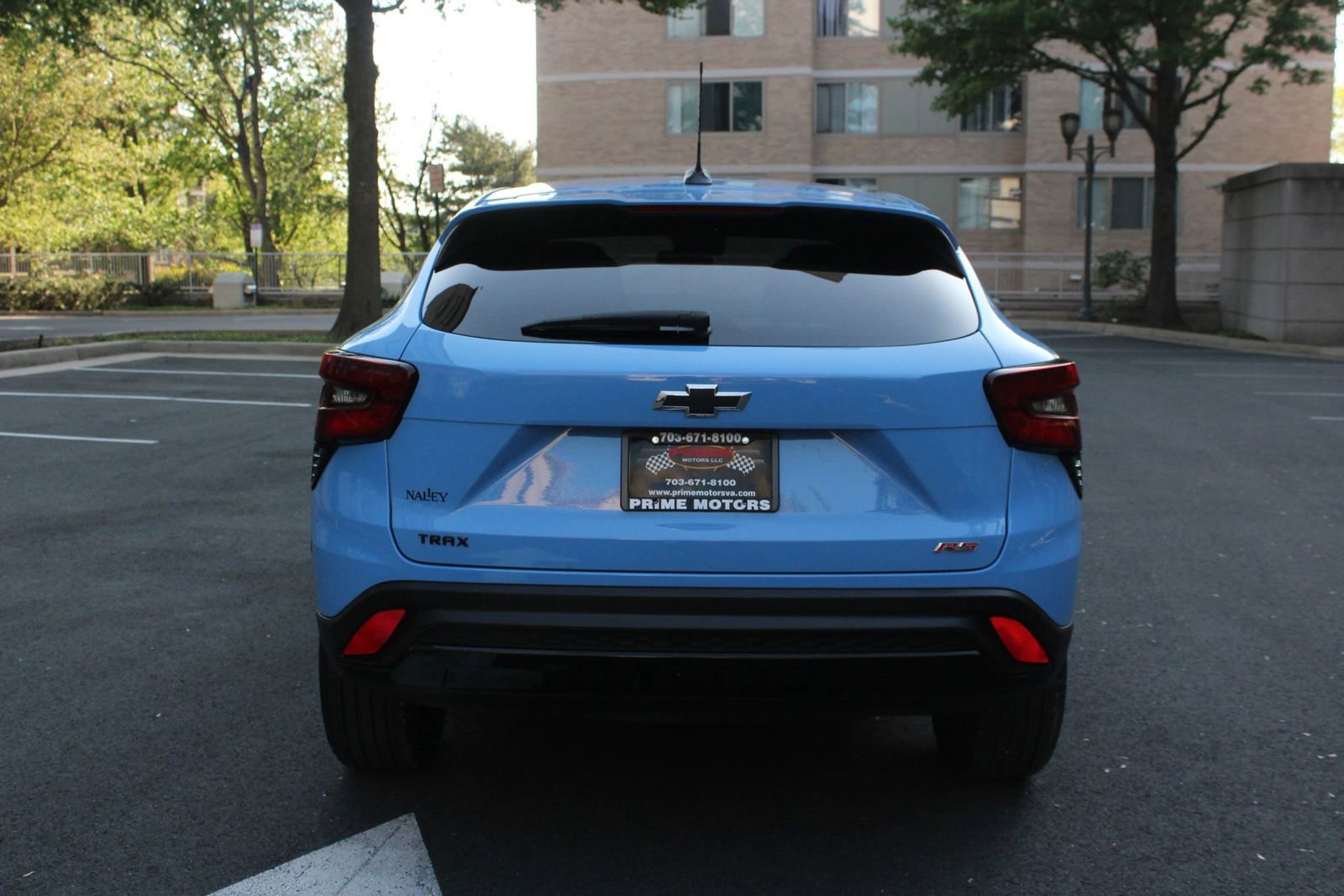 Used 2024 Chevrolet Trax RS FWD image 8