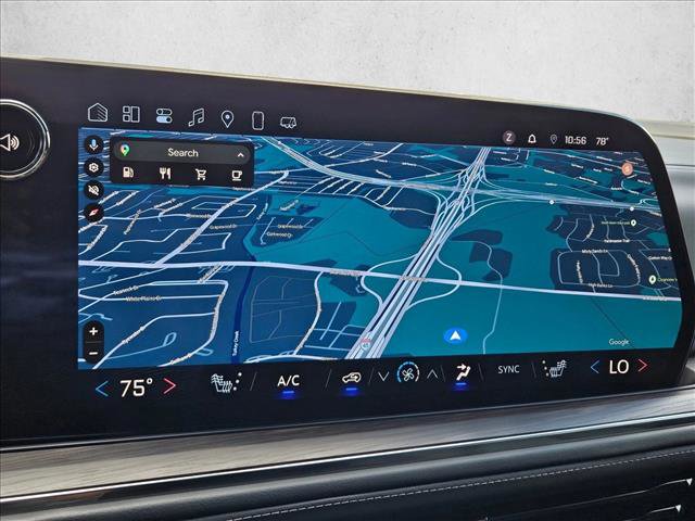 Used 2025 Chevrolet Suburban Z71 w/ Comfort Package image 13