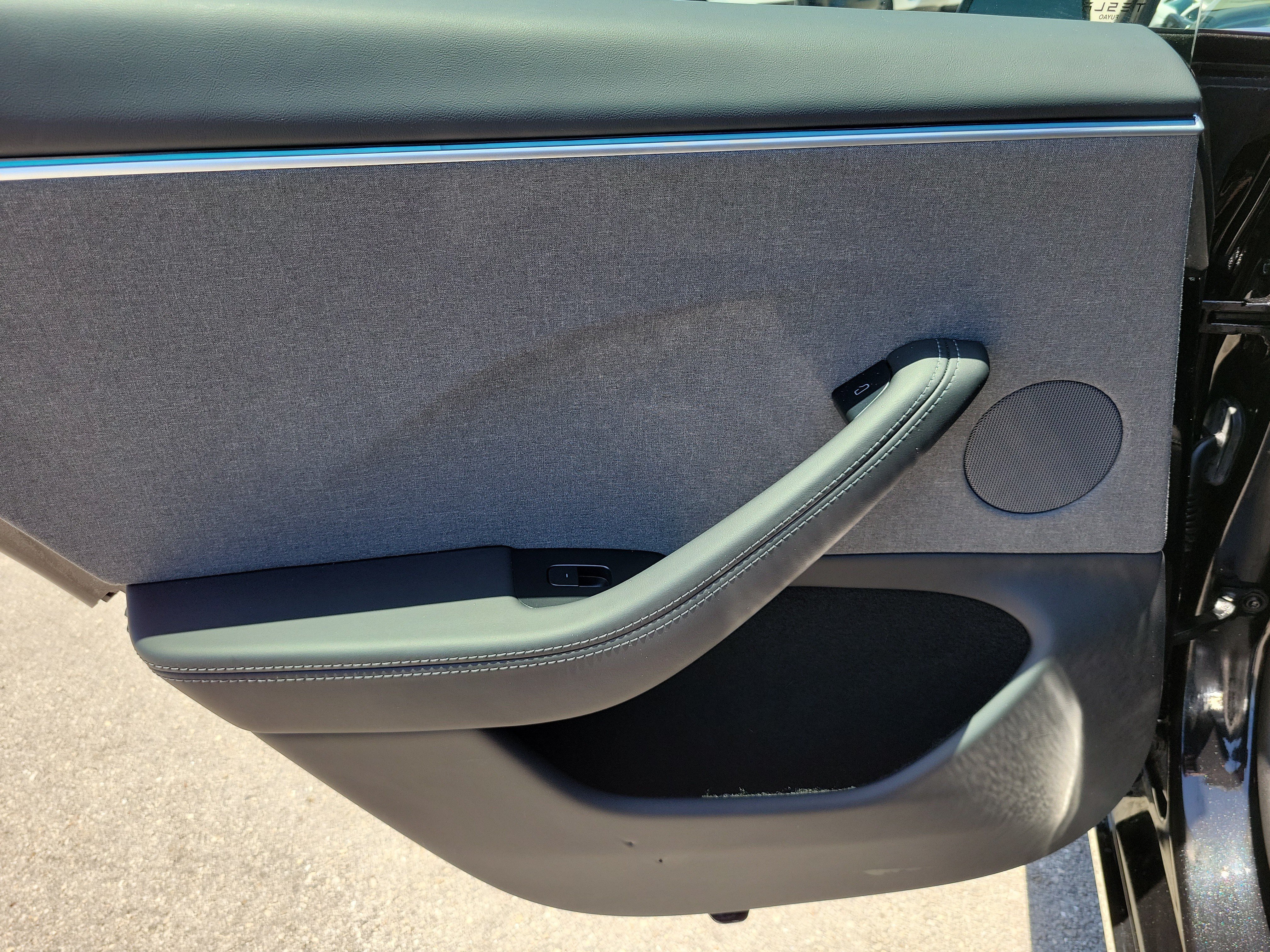 Used 2025 Tesla Model 3 Long Range RWD image 21