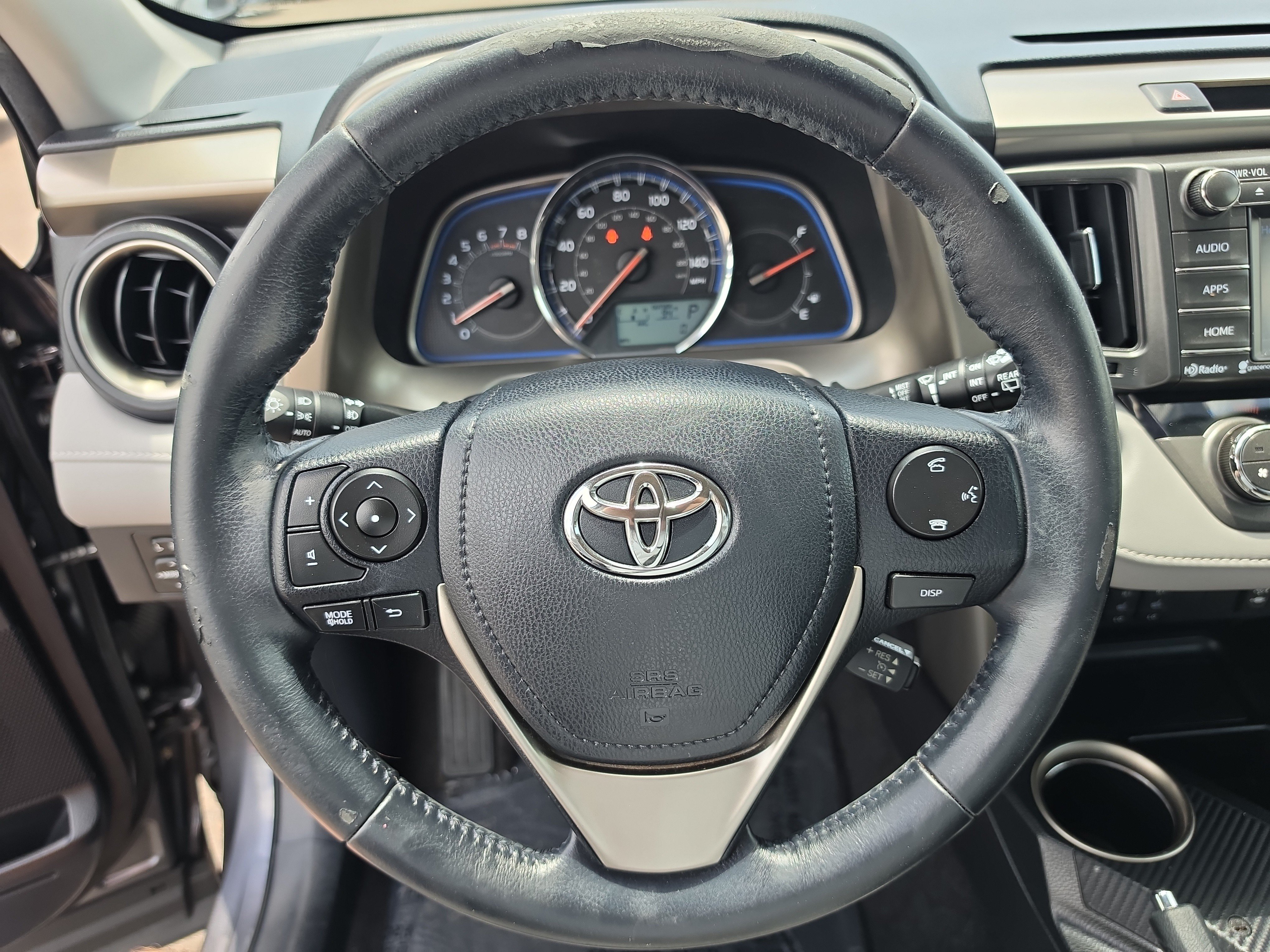 Used 2015 Toyota RAV4 Limited AWD/4WD image 30