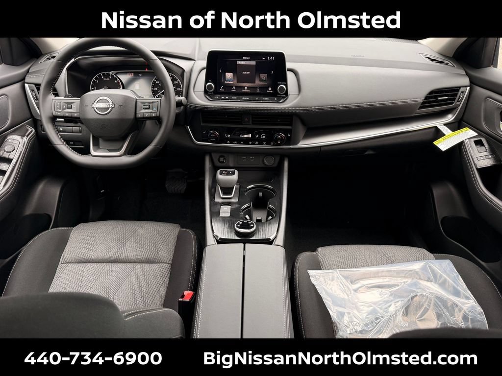 New 2026 Nissan Rogue SV w/ Cold Weather Package AWD/4WD image 17
