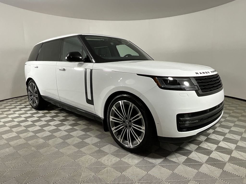 Used 2025 Land Rover Range Rover Long Wheelbase SE AWD/4WD image 6