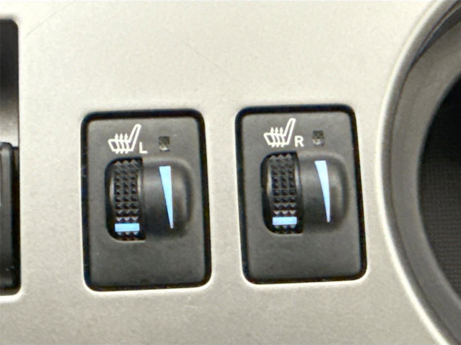 Certified 2022 Toyota 4Runner SR5 Premium RWD image 8