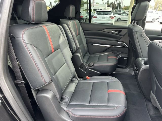 Used 2024 Chevrolet Traverse RS image 28