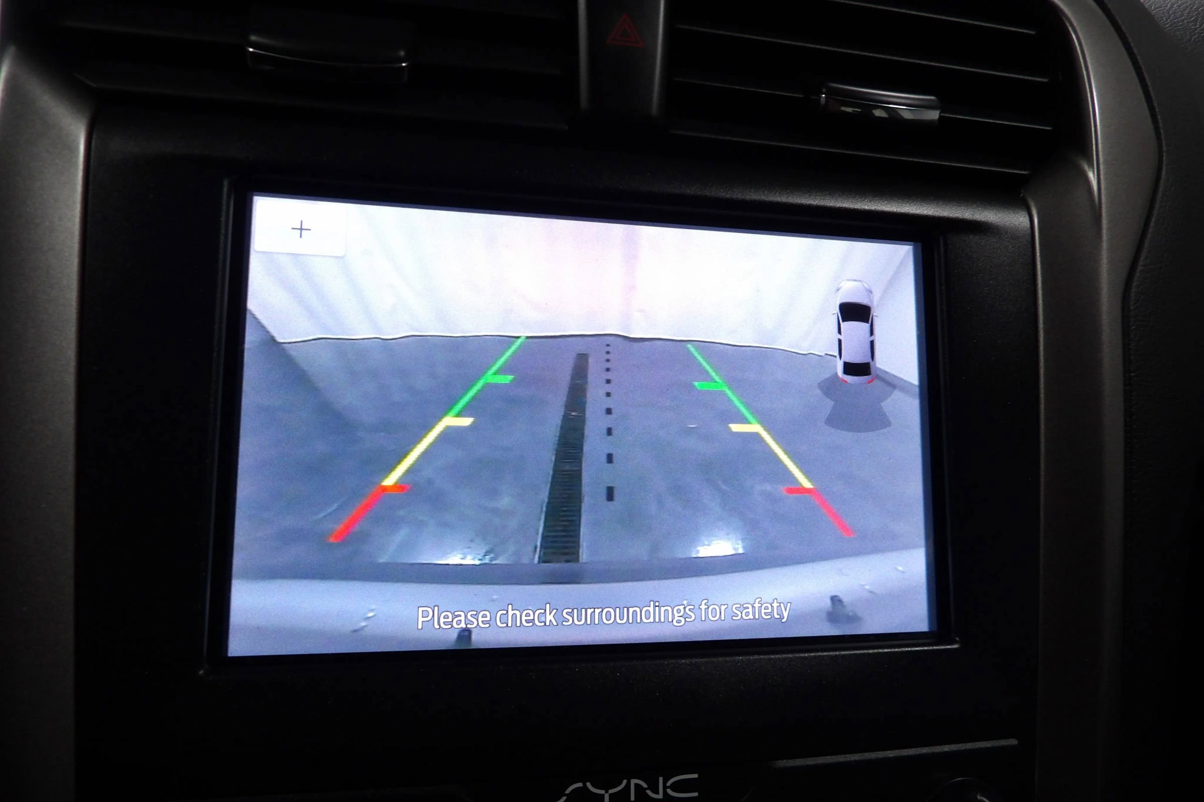 Used 2020 Ford Fusion SE image 14