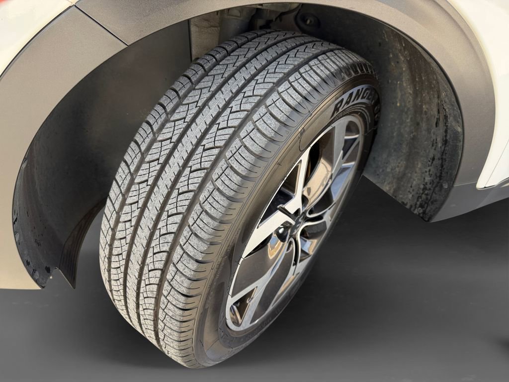 Used 2022 Kia Sportage EX image 10