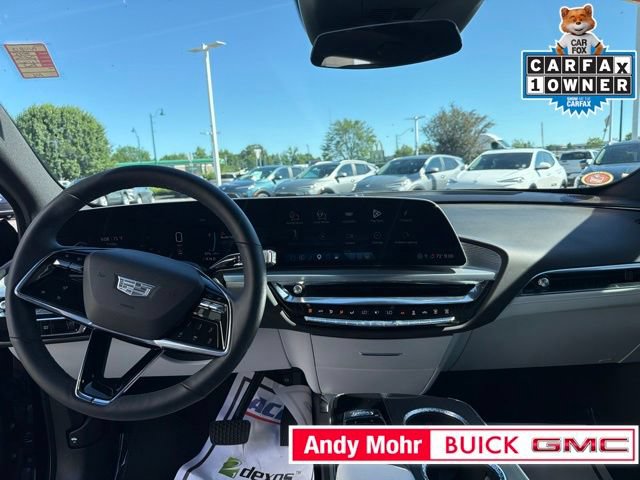 Used 2025 Cadillac Lyriq Sport AWD/4WD image 21