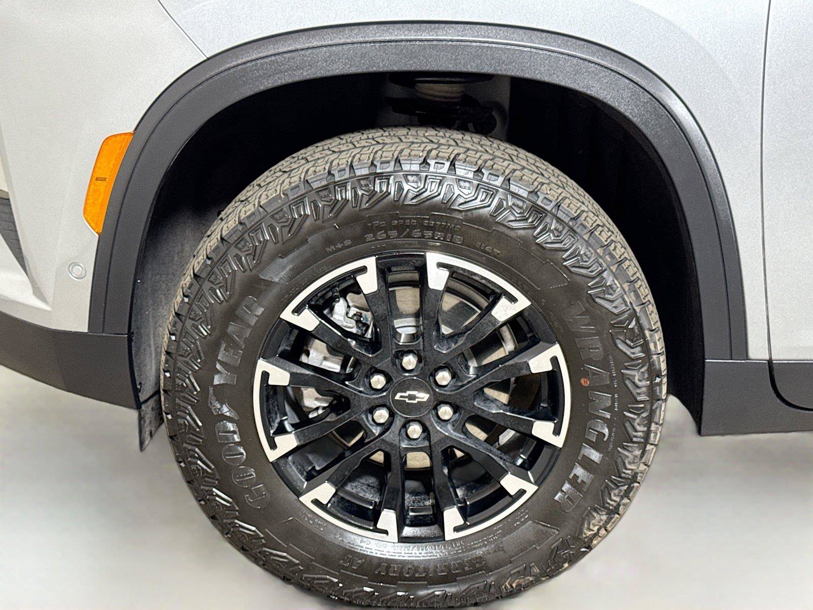 Used 2026 Chevrolet Traverse Z71 w/ Enhanced Driving Package AWD/4WD image 31