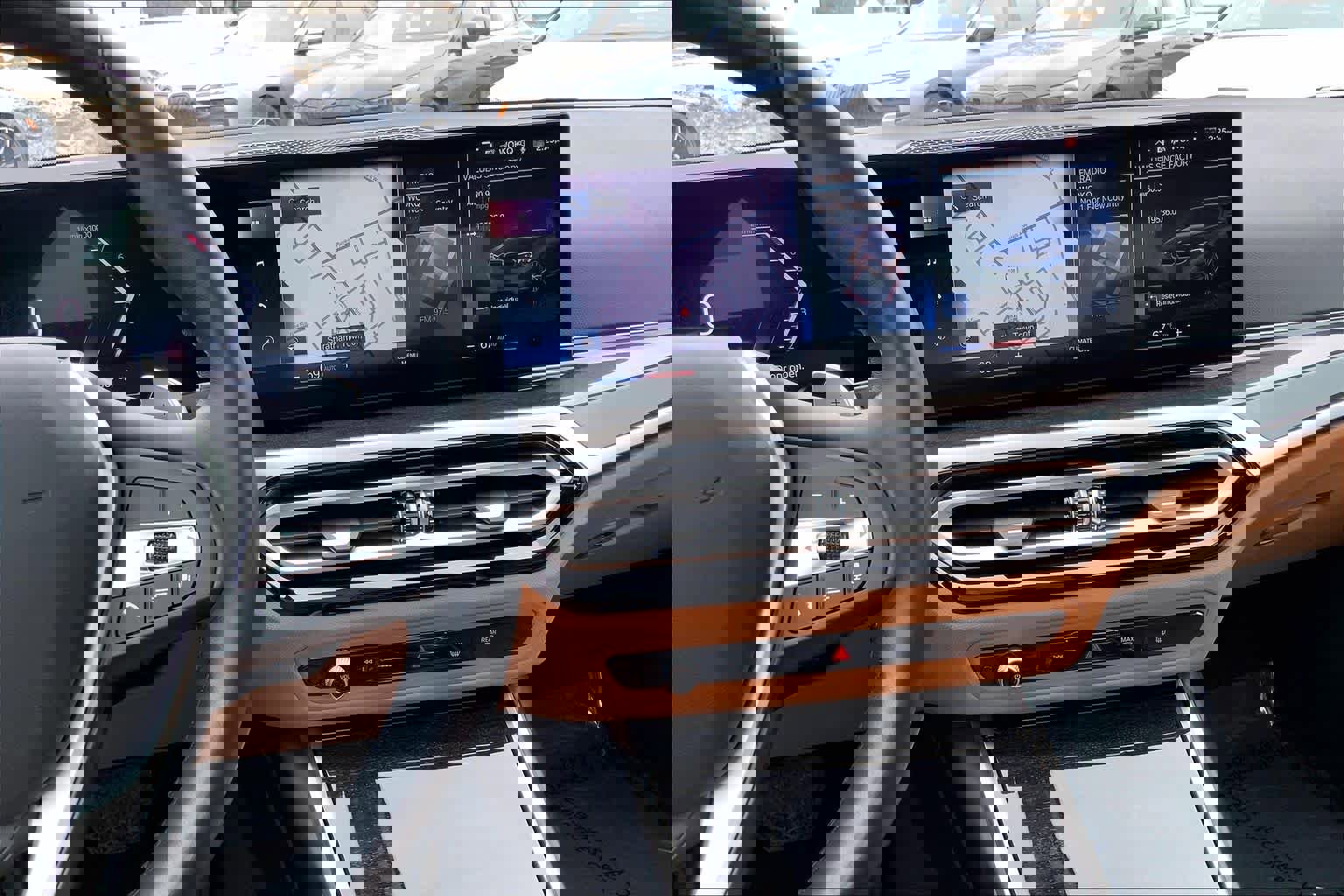 Certified 2023 BMW 330i xDrive Sedan w/ Driving Assistance Package image 6