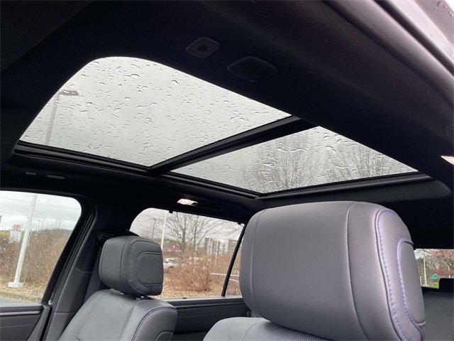 Used 2025 Toyota Sequoia Platinum image 24