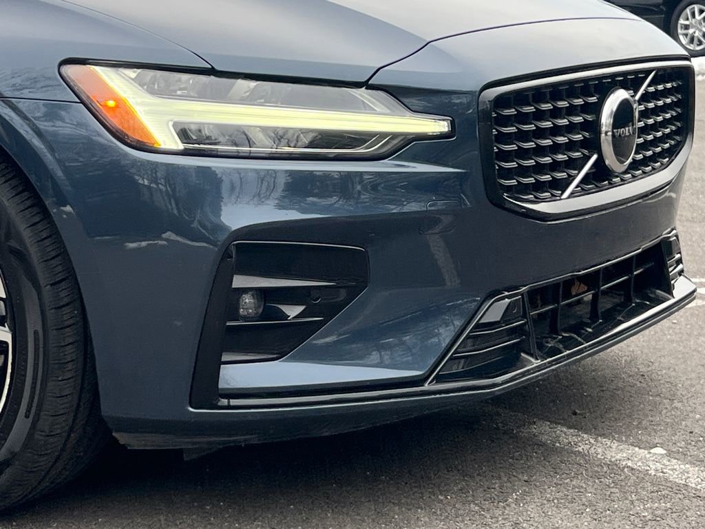 Used 2024 Volvo S60 B5 Core image 7