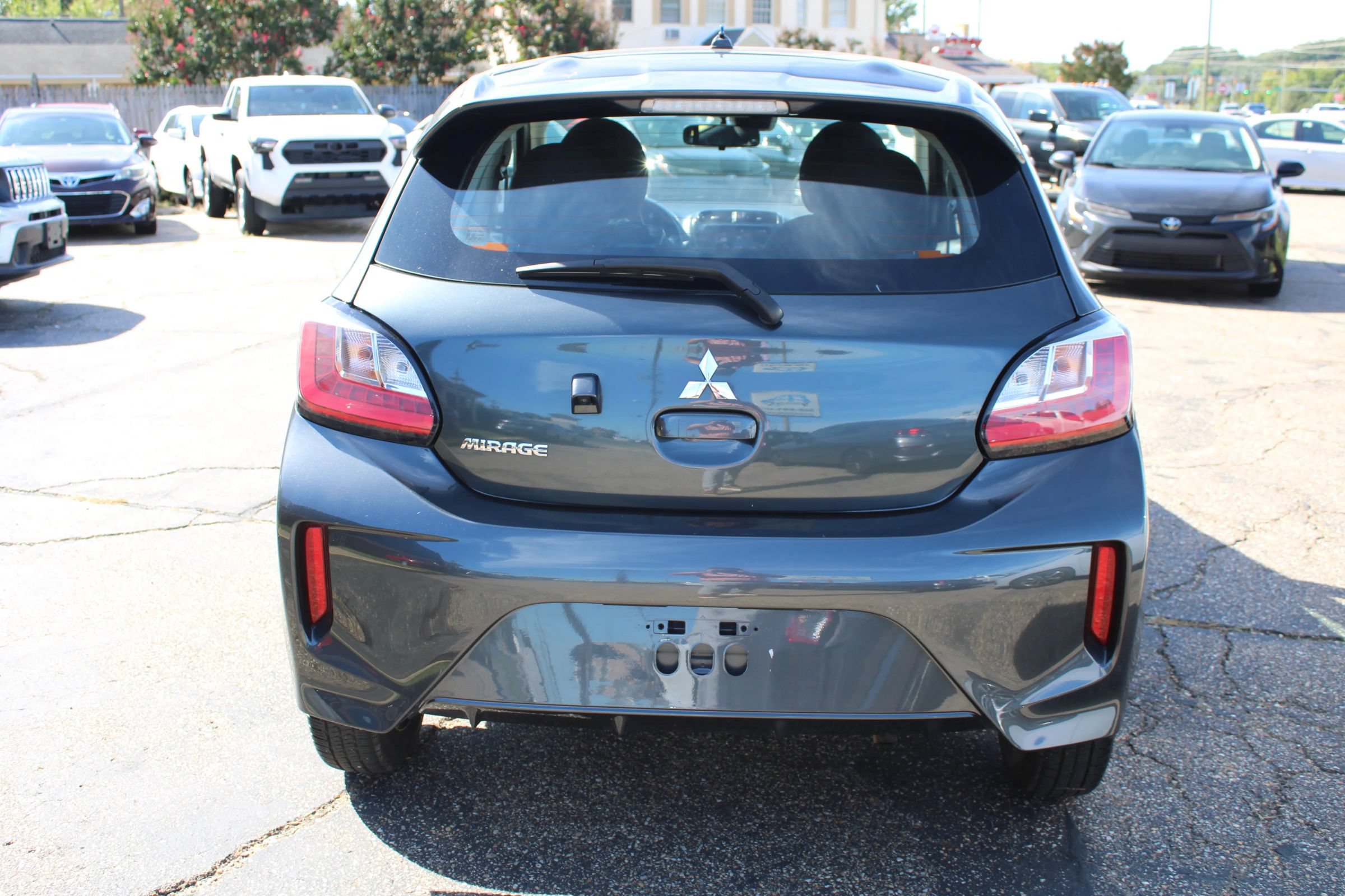 Used 2024 Mitsubishi Mirage ES FWD image 5