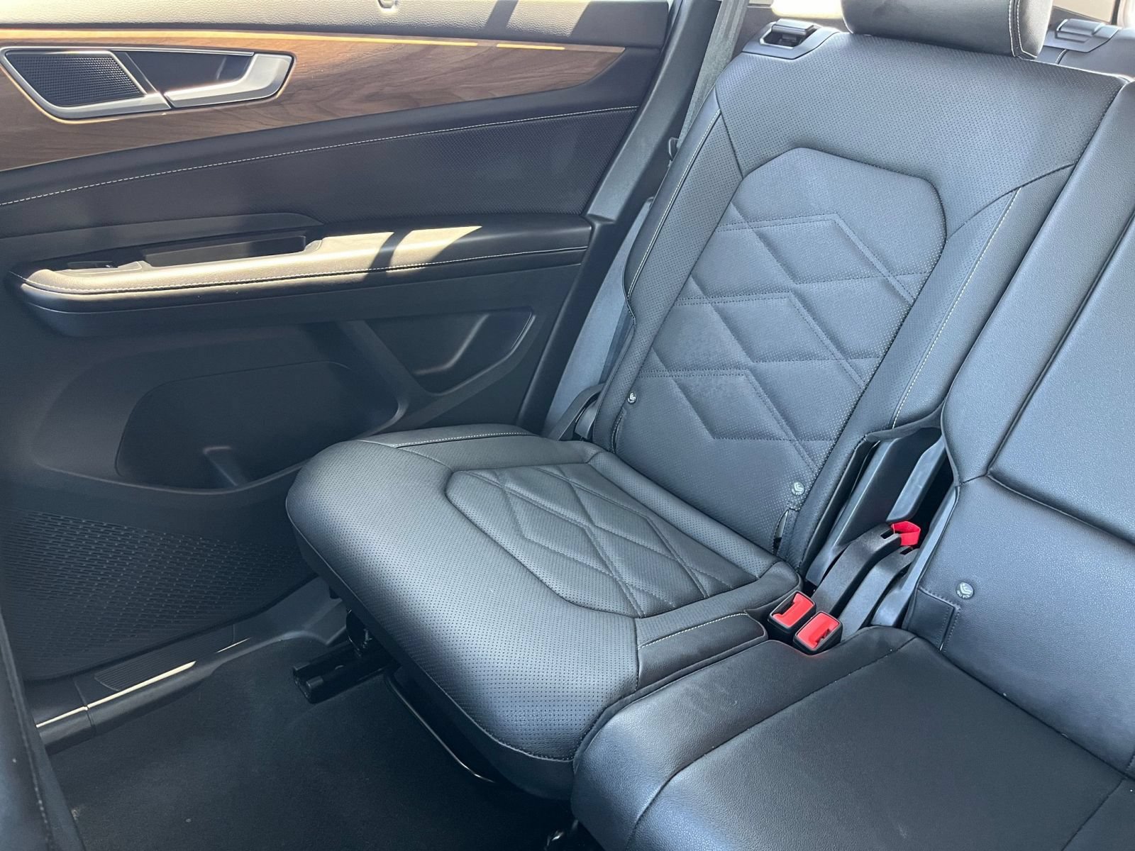 Used 2026 Volkswagen Atlas SE AWD/4WD image 39