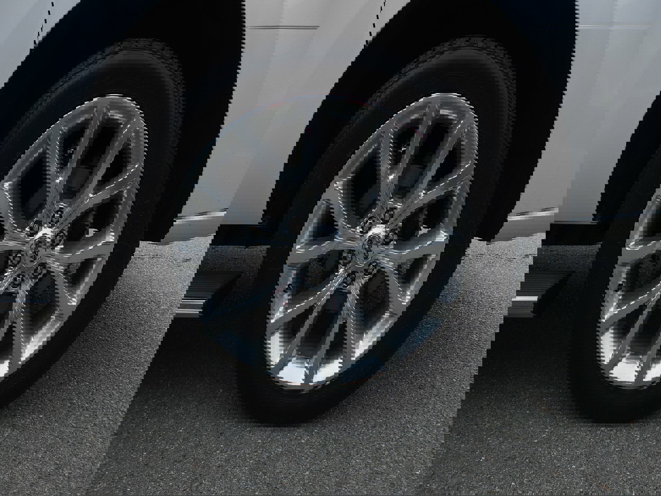 Used 2019 Ford Expedition Max Platinum image 11