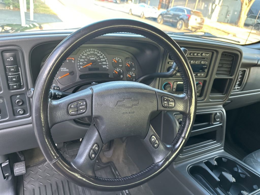 Used 2003 Chevrolet Silverado 2500 LT w/ Skid Plate Package image 10