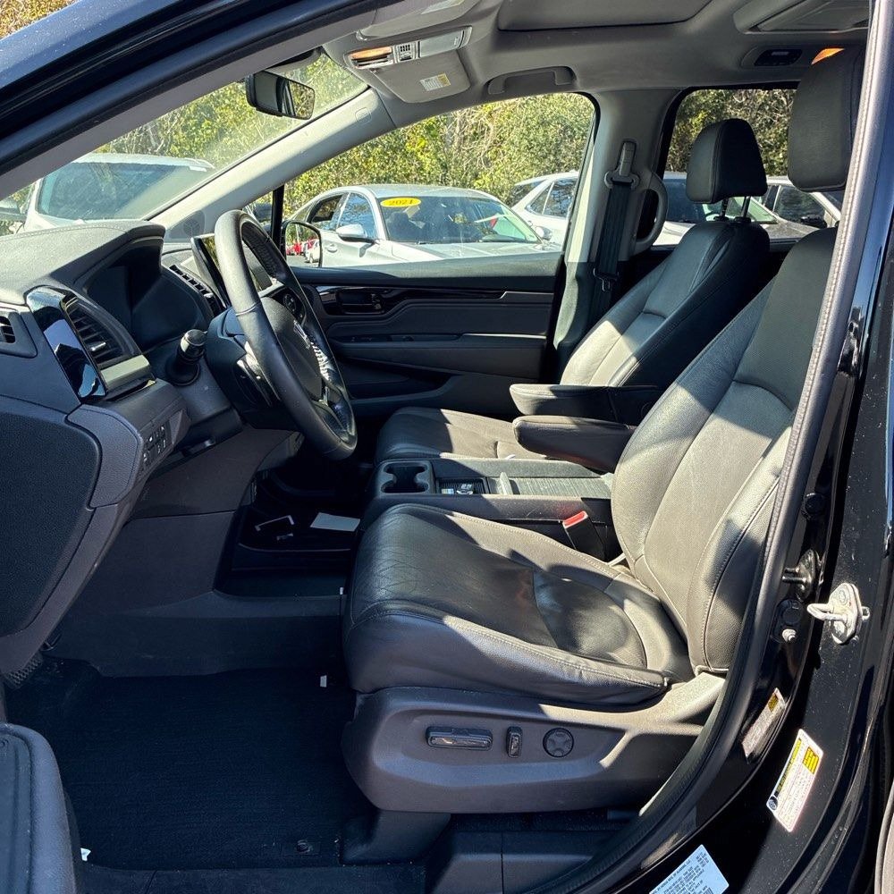 Used 2018 Honda Odyssey Elite image 5
