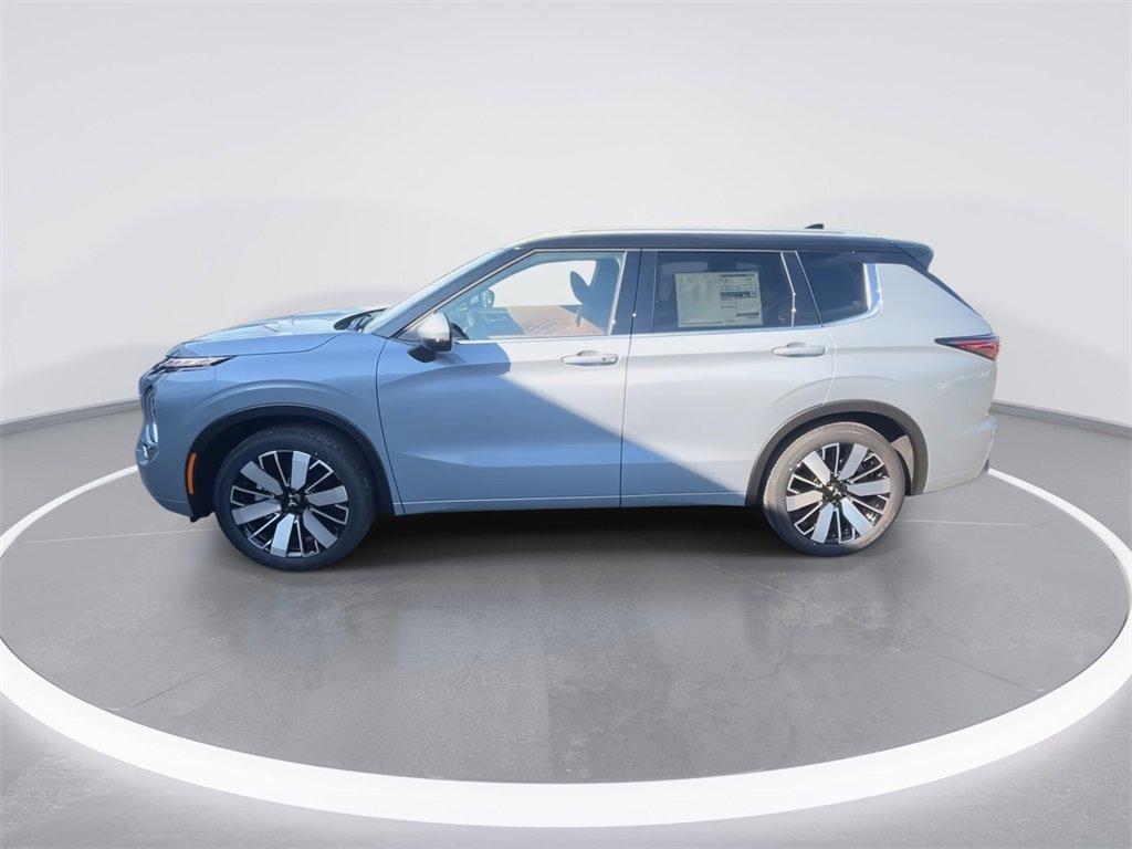 New 2025 Mitsubishi Outlander SEL image 5