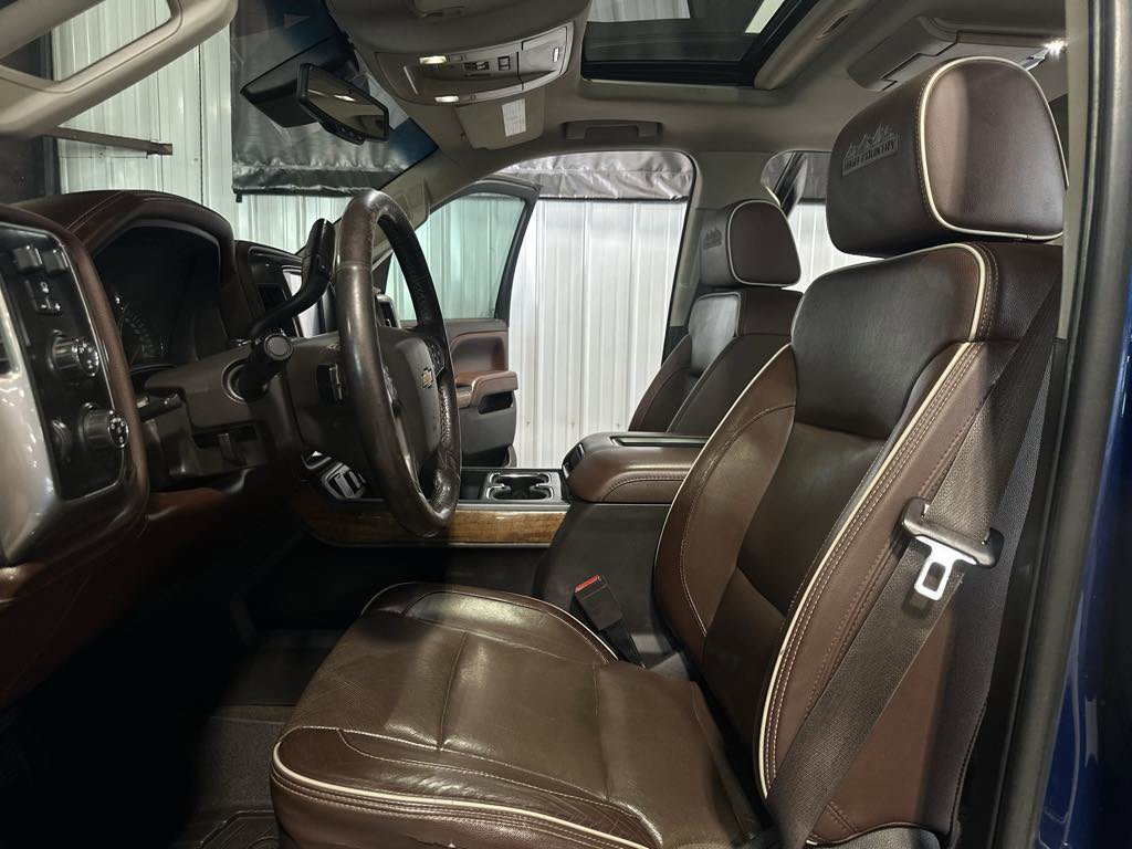Used 2016 Chevrolet Silverado 2500 High Country w/ Duramax Plus Package image 42