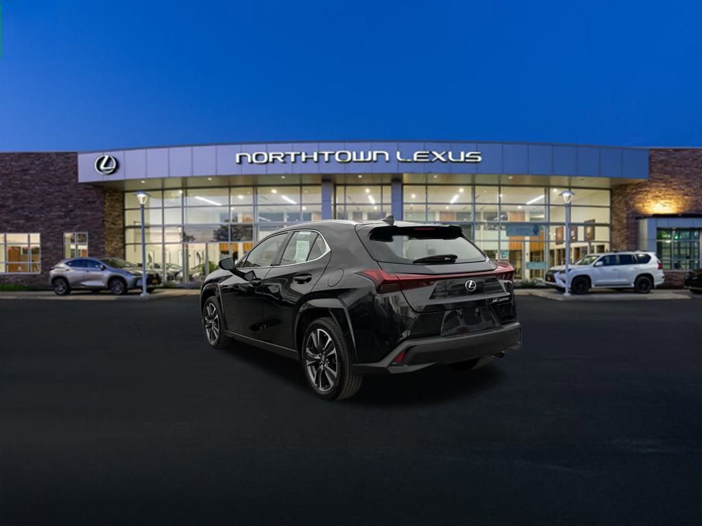 Used 2023 Lexus UX 250h 250h Premium image 22