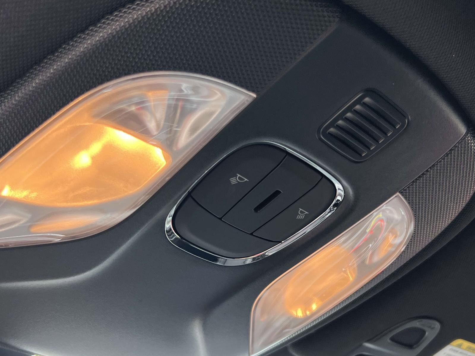 Used 2024 Jeep Compass Trailhawk image 12