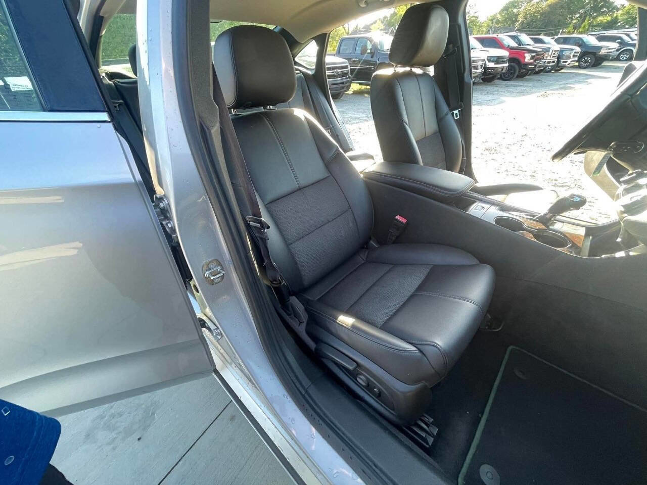 Used 2015 Chevrolet Impala LT w/ Convenience Package FWD image 15