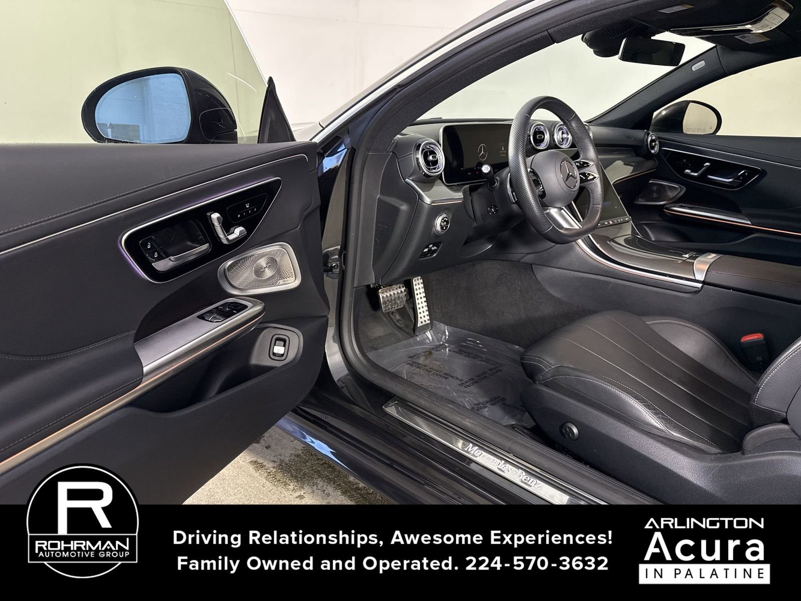 Used 2025 Mercedes-Benz CLE 300 4MATIC Coupe image 4