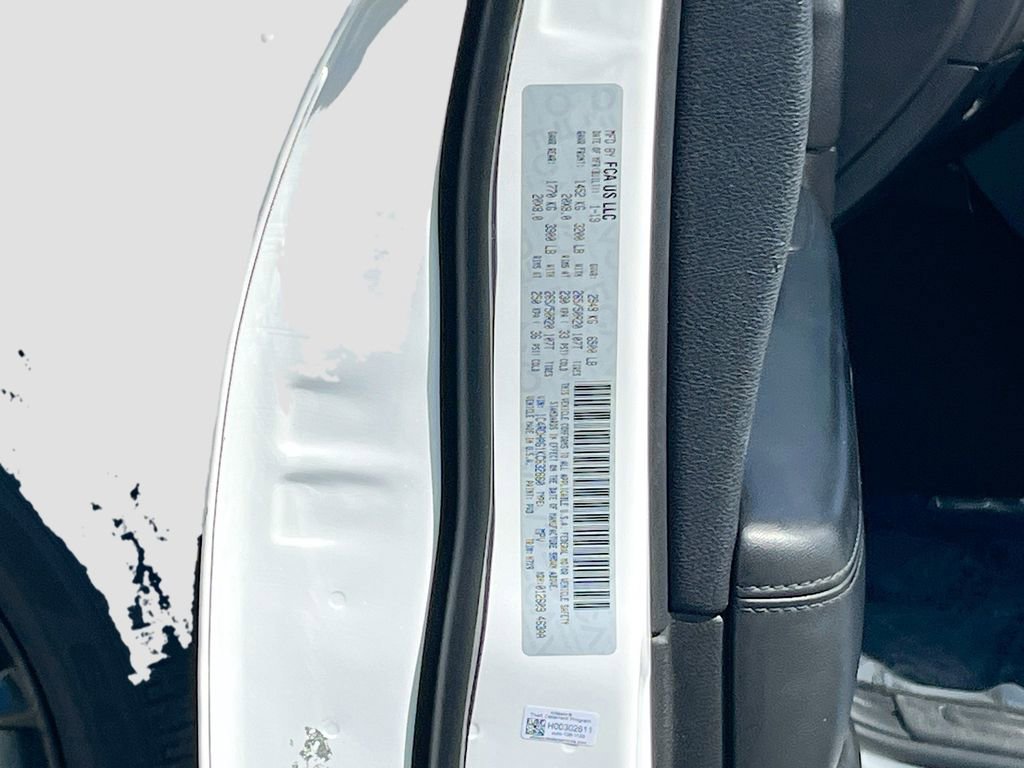 Used 2019 Dodge Durango SXT image 29