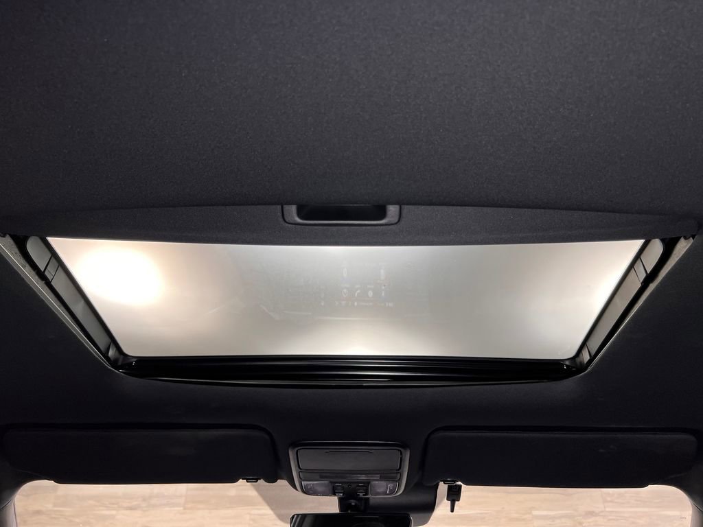 Used 2022 Honda Pilot TrailSport image 14