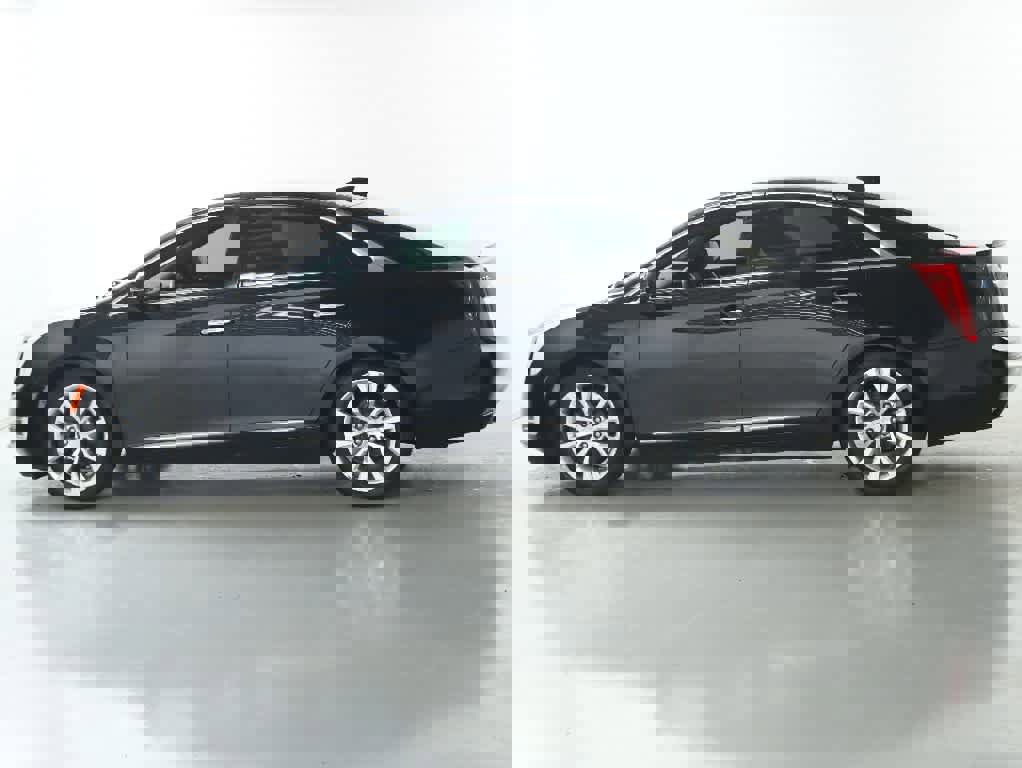 Used 2016 Cadillac XTS Luxury w/ Driver Awareness Package image 35