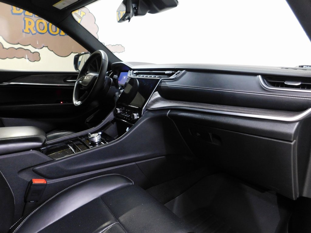 Used 2022 Jeep Grand Cherokee L Overland w/ Luxury Tech Group IV image 95