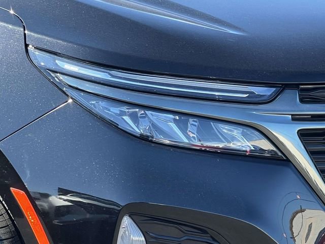 Used 2022 Chevrolet Equinox RS w/ RS Leather Package image 9