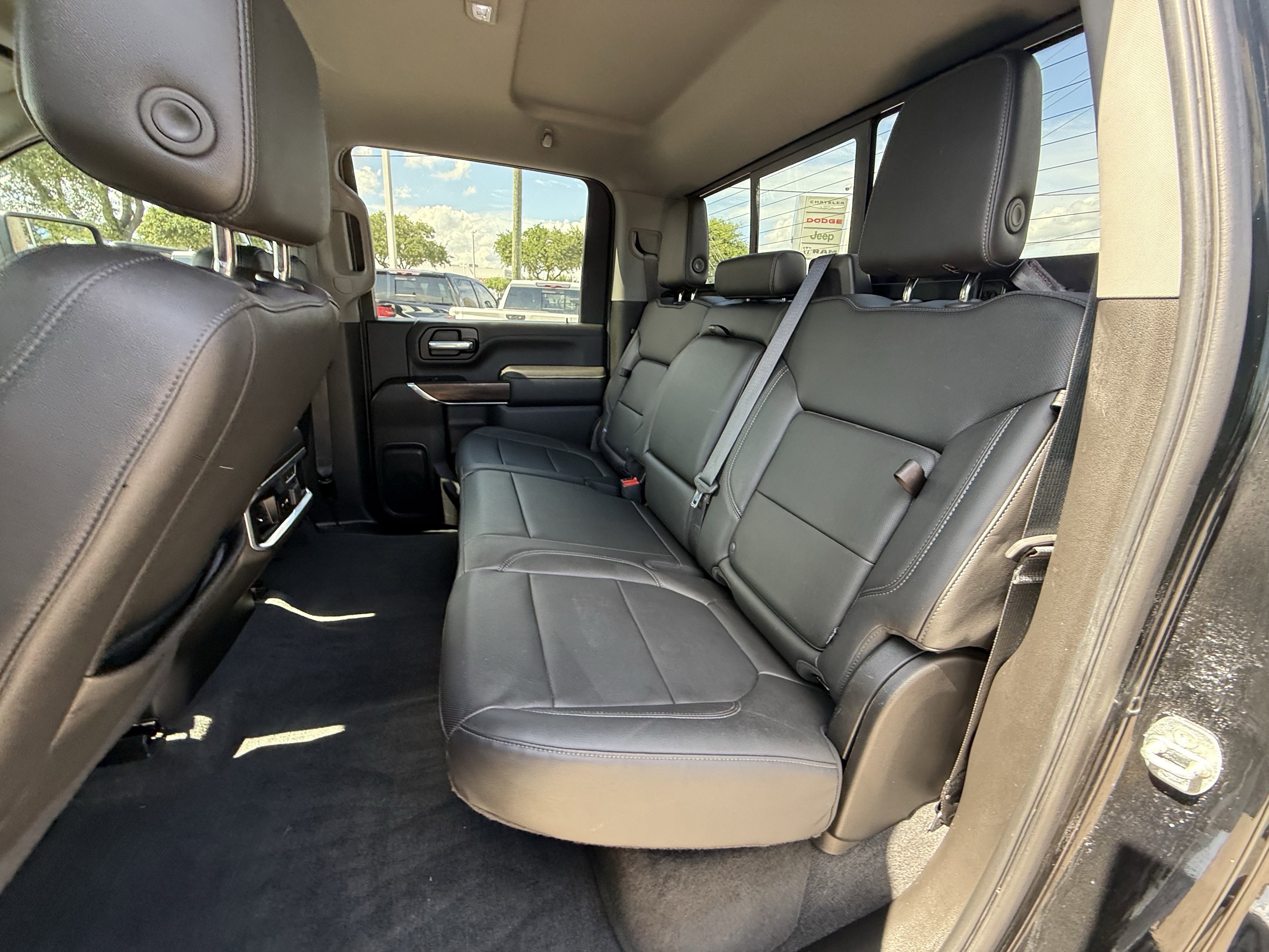 Used 2020 GMC Sierra 2500 SLT AWD/4WD image 28