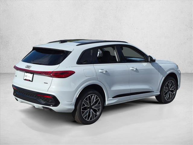 New 2026 Audi Q5 Premium Plus AWD/4WD image 2