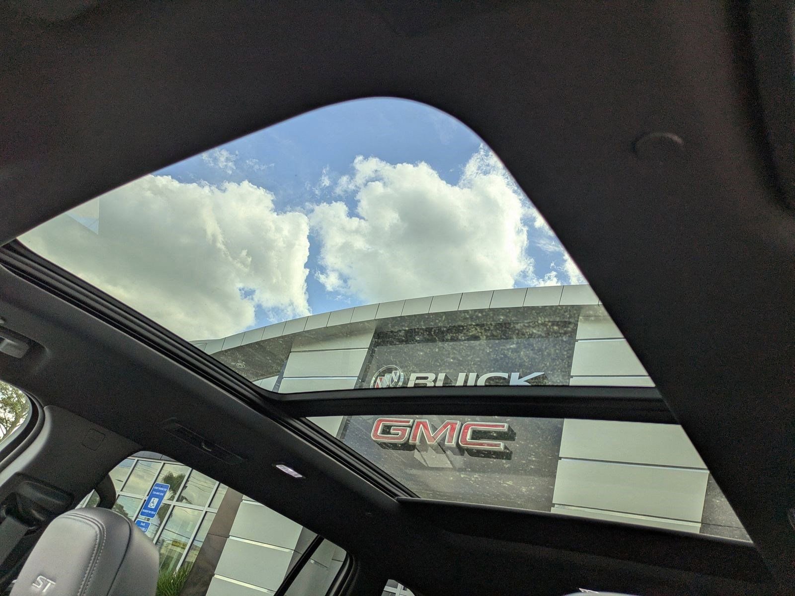 New 2026 Buick Enclave Sport Touring w/ Power Package image 24