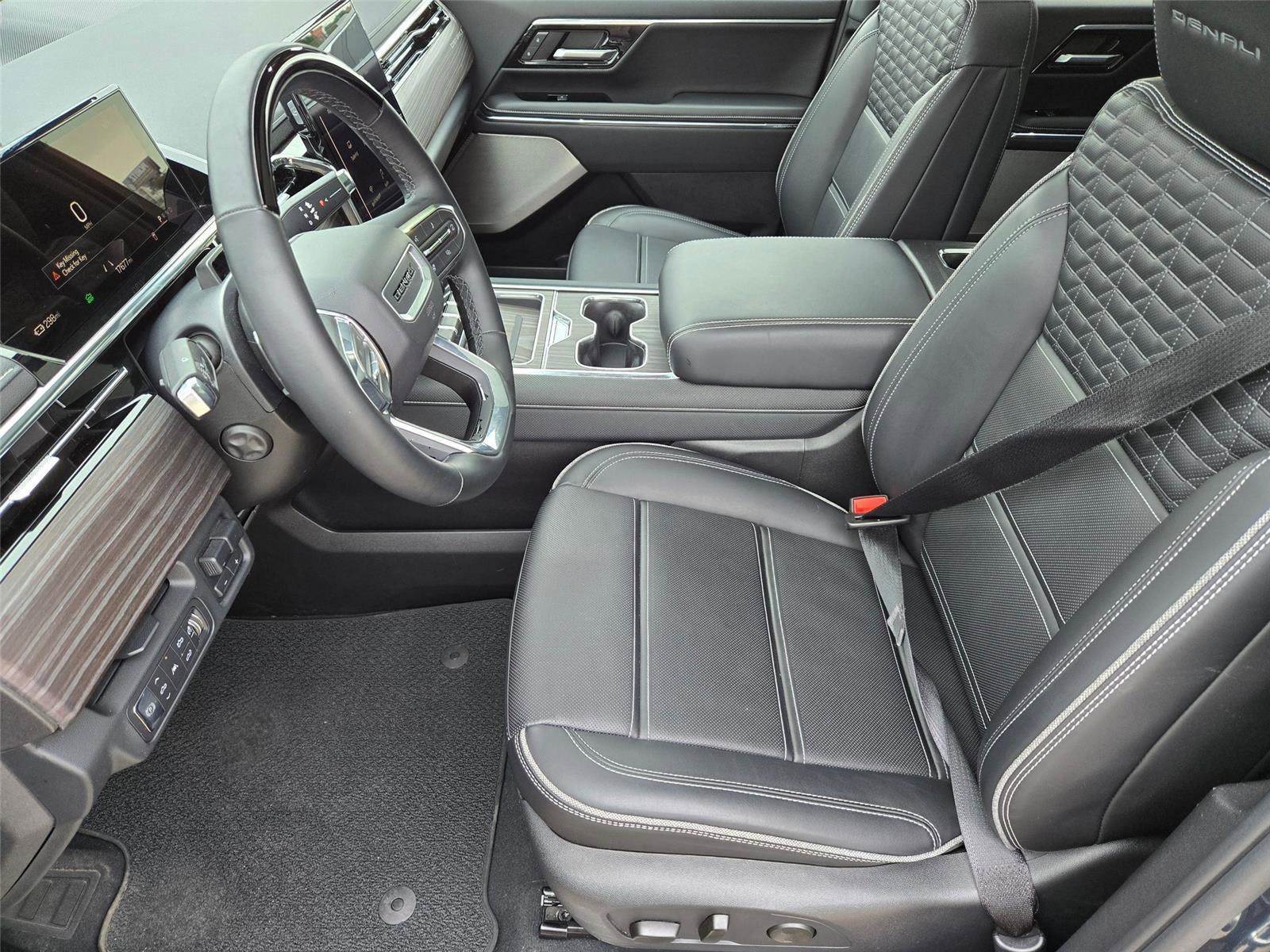 Used 2025 GMC Sierra EV Denali AWD/4WD image 11