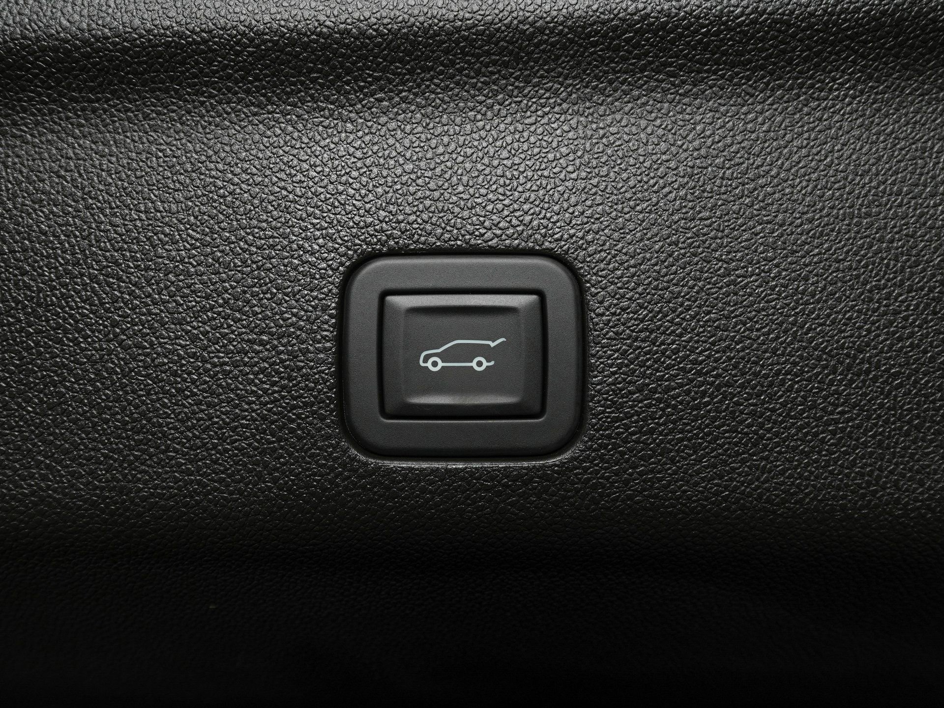 Used 2026 GMC Yukon XL AT4 Ultimate image 15