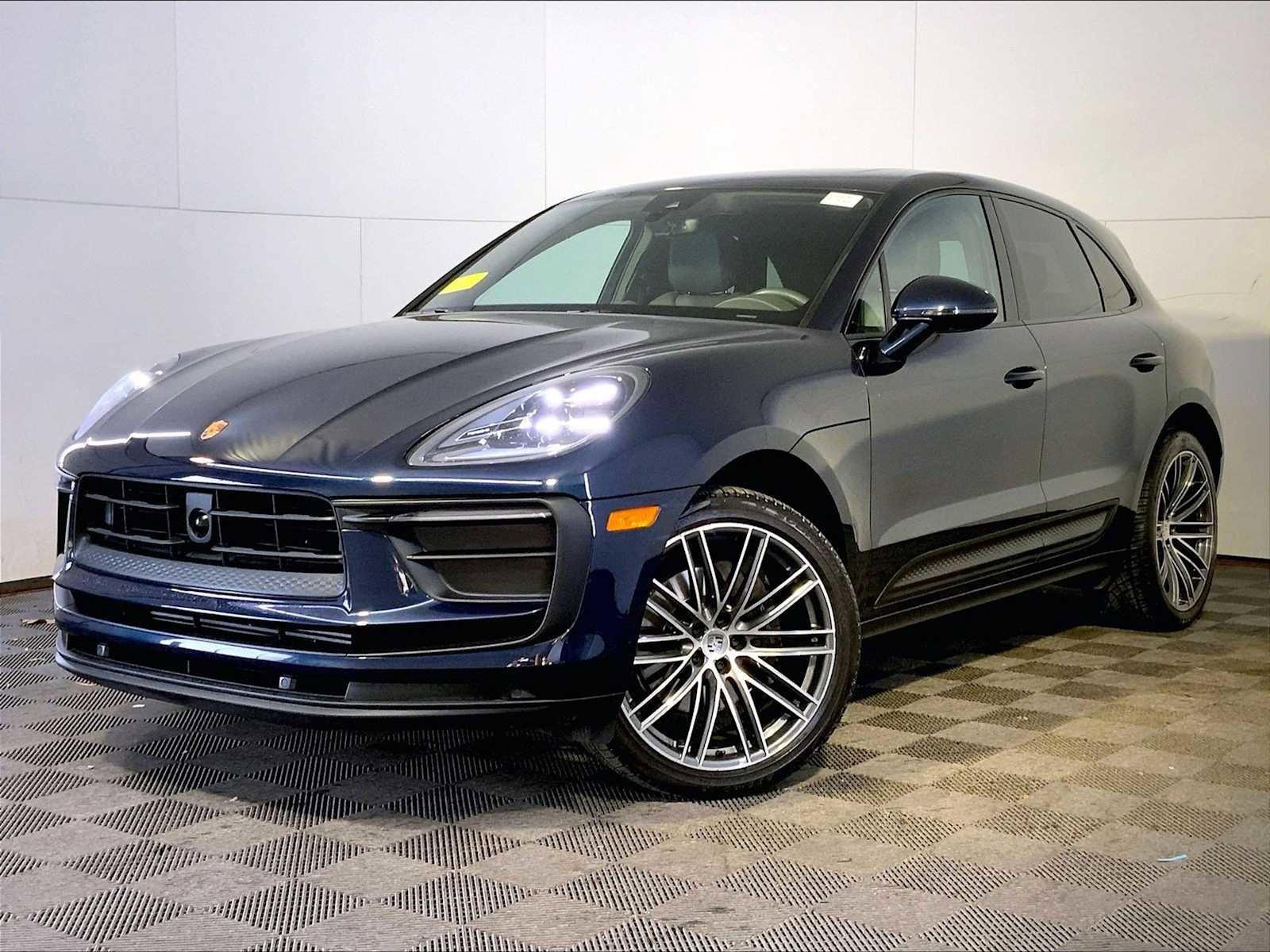 Certified 2023 Porsche Macan